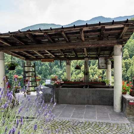 Dağ evi Il Gianlupo By Interhome *