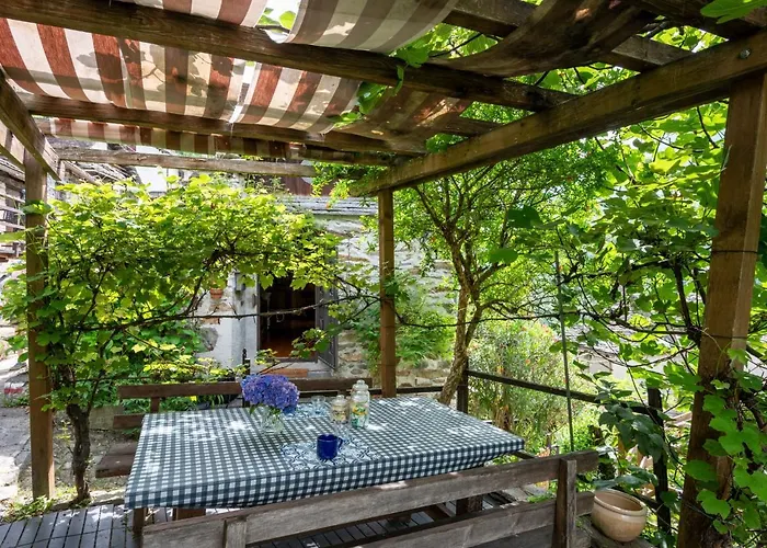 Il Gianlupo By Interhome